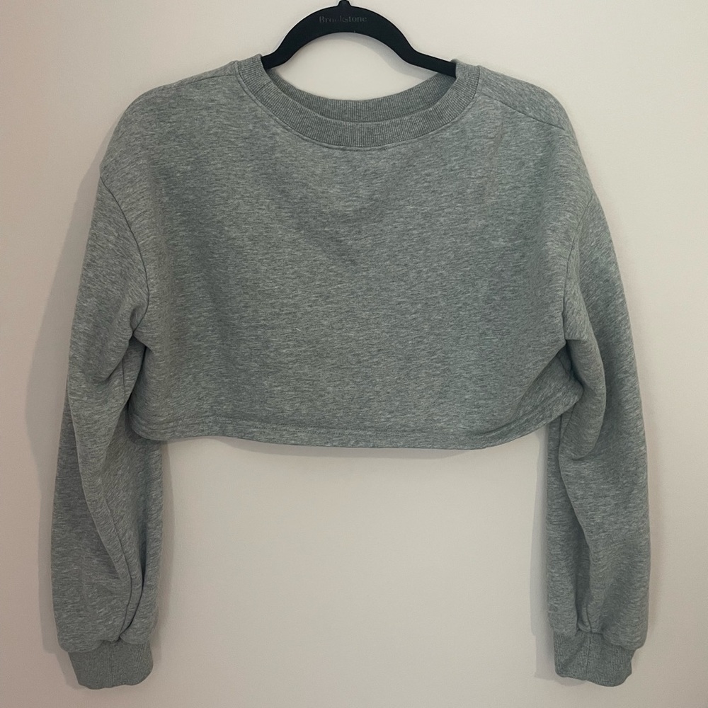Shein Cropped Gray Crewneck